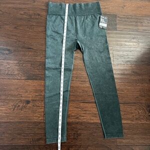Women's Workout Pants Dark Hunter Green Color Size XL